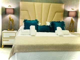 Lovely Home con Patio - 2