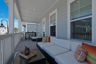 Latitude Adjustment home - 3