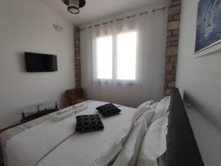 Apartment Sandrica - Stomorska - 1