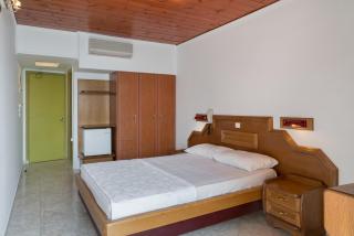 Binji Hotel - Ancient Epidauros - 4