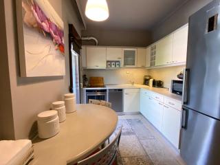 Lovely Luxurious Modern Apartment in Thessaloniki - Thessaloniki - 1
