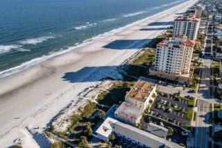 Oceanfront Oasis - Jacksonville Beach - 6