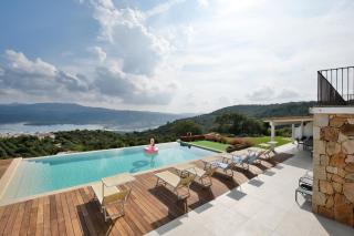 Villa Amaca piscina a sfioro riscaldata vista mozzafiato sulla Costa,sauna, area fitness - Cannigione - 1