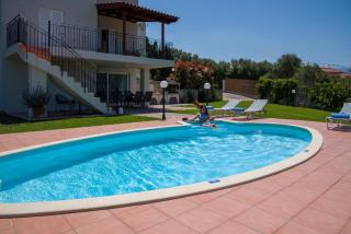 Villa Thallo - Galatás - 2