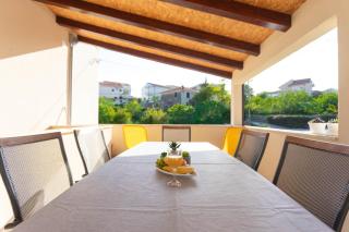 Apartman MAREL - Žrnovnica - 7
