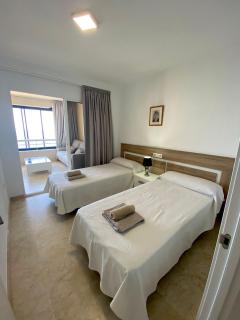 Apartamento Torre Levante, primera línea de playa - Benidorm - 3