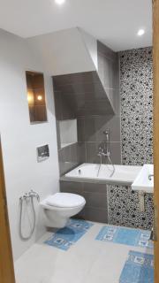 Ain Zaghouan en face de Tunisia Mall Lac 2 - 3