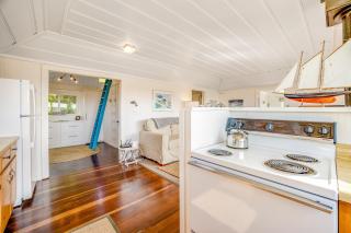Seaside Cottage - 2