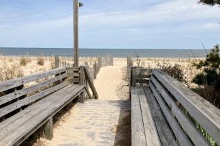 Seaside Villas --- 40123 Seaside Drive - 9