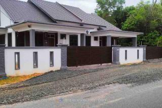 afza Homestay Paka B - Paka - 0