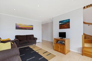 Lofts - Apollo Bay - 9