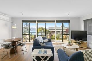 Apartment 28 Pacific Apartments - Lorne - 2