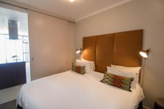 Camps Bay One Bedroom apartment - The Crystal - 1