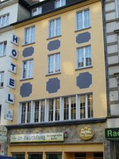 Hotel Drei Kronen - Dortmund - 9