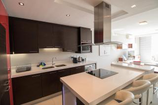 Camps Bay One Bedroom apartment - luxury stay with sea view - 2