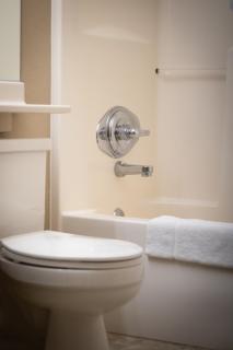 Monument Inn & Suites - Gering - 3