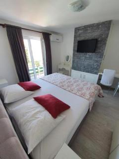 Guesthouse Tomic - Vodice - 1