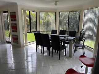 Beautiful 5 bedroom house in Jervis Bay - Sanctuary Point - 3