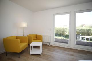 Ferienwohnung mit Terrasse in ruhiger Lage - Haus Südperd FeWo Dünenrose - Thiessow - 2