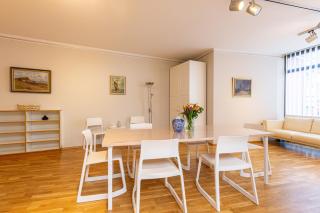 Strandleben - Galerie Nummer 13 - Ahrenshoop - 1