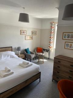 Hayward's at the Grasmere - Keynsham - 9