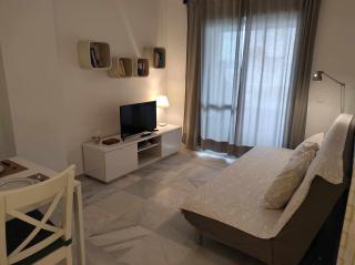 Apartamento céntrico con garaje y cercano a la pl - Zahara de los Atunes - 1