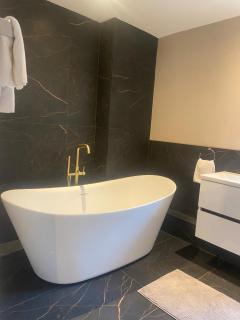Bayview Apartments - 4