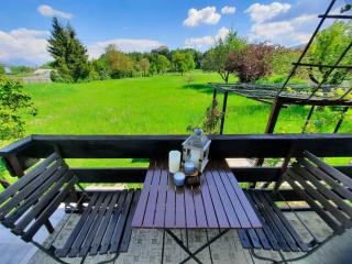 Deerwood-2-Storey Garden Apartment with Castle view Balcony - Bled - 3