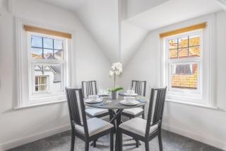 Coast View Luxury Apartment - 2