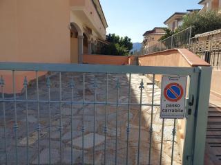 Appartamento a La Caletta - 1
