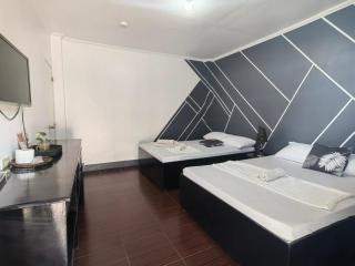 AA TRAVELLERS PAD - 8
