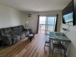 Steps To The Ocean! 129 - North Topsail Beach - 6