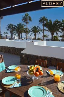 VILLA MAGICA 7 MINUTES WALK TO CENTER WITH POOL AND A/C - Playa Blanca - 1