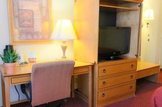 Wyndham Garden Atlanta Airport - 3