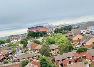 Unique view of Anfield stadium - Charming 2 bedroom apartment in Liverpool with parking - Liverpool - 8