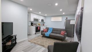 SERENE & MODERN 1BED SUITE + CLOSE TO AIRPORT - Regina - 5