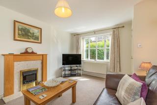 4 Aldelyme Court - 7