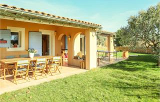 Beautiful Home In Valréas - 2