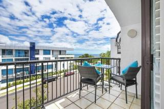 Coastal Chic Apartment - Mooloolaba and Alex - Alexandra Headland - 9