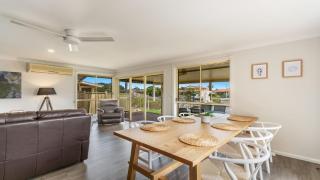 Nabilla Court - Canal Front Duplex - Yamba - 9
