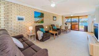 Peninsula Court Unit 10 - Yamba - 9