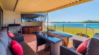 Peninsula Court Unit 10 - Yamba - 3