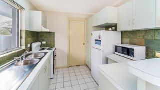 RED Rock - Townhouse in Town - Yamba - 8