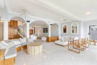 Salty Dayz - Designer Waterfront - Yamba - 8