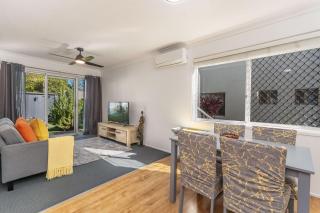 Seawest 2 - Entrance Wooli Street - Yamba - 7