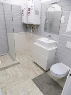 A10 Alkotmány B Apartment - Budapest - 8