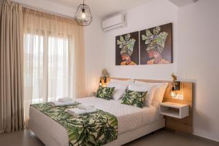 INDIGO BLUE Seaside Deluxe Apartments - Císsamos - 3