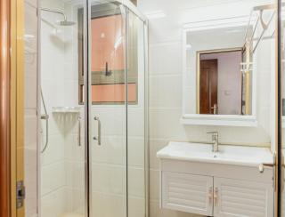 Modern 2 Bedroom Apartment along Kilimani, Ngong Rd - Nairobi - 3