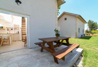 YalaRent Valley view Boutique cottages with Pool - Merẖavya - 1