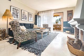 Fully Renovated Unique 3 Bedroom Penthouse in Cartuja del Golf close to San Pedro - 4